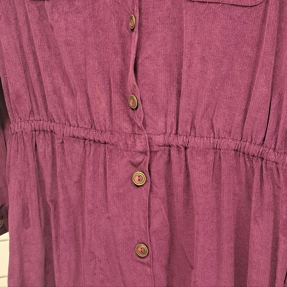 Elegant Vintage Leigh Morgan Long Sleeve Corduroy Purple Dress - Picture 5 of 9